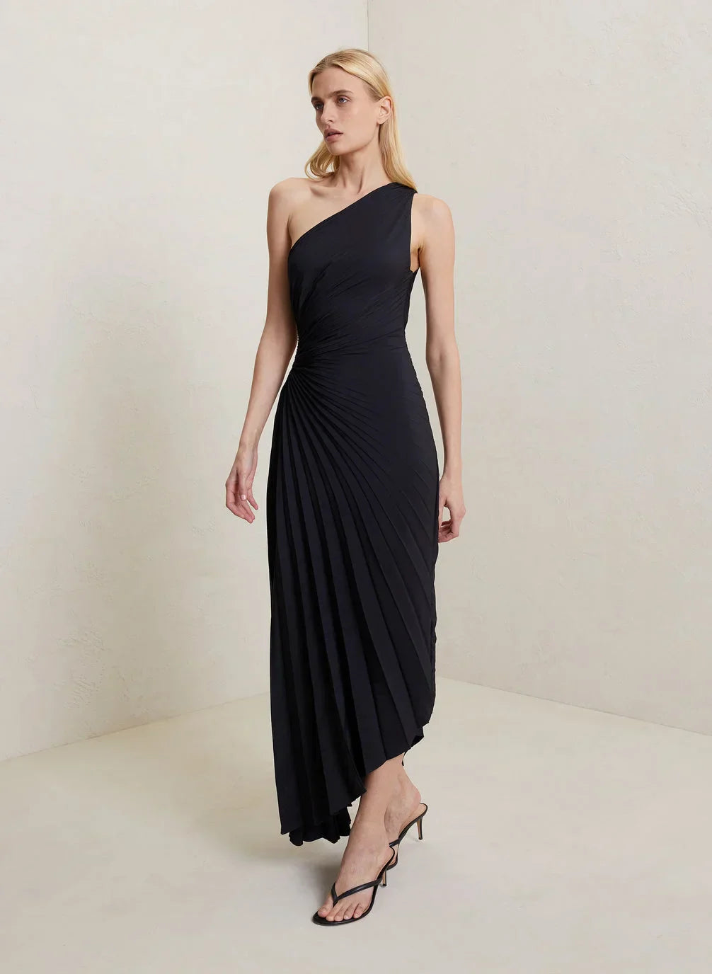 Rachel - Elegancka Długa Sukienka